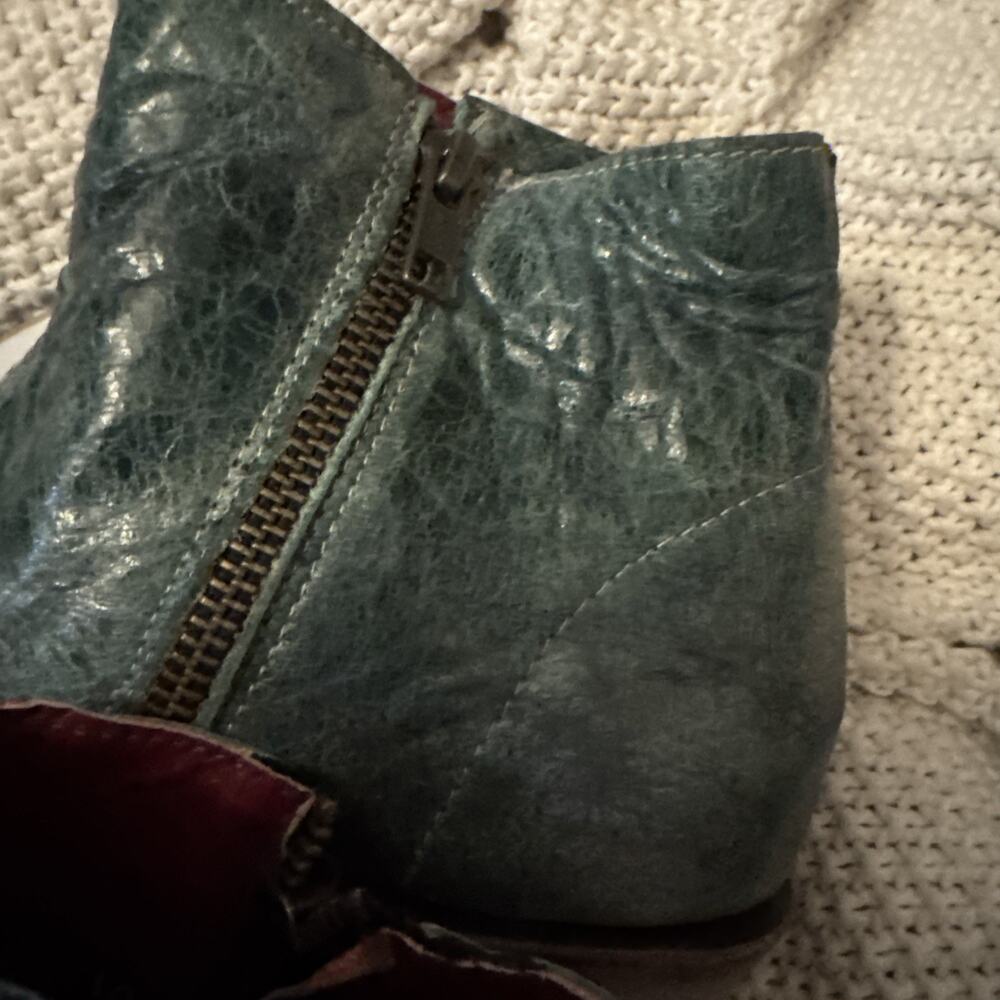 Ferrini Womens Fringe Leather Boots Booties Ankle Handcrafted Turquoise 6.5 NWT - Picture 2 of 9